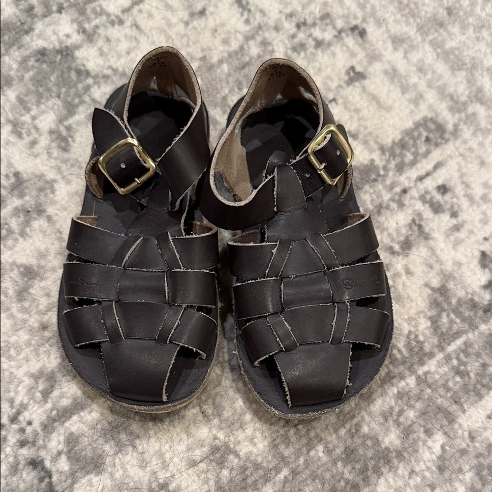 Classic Brown Kids Salt Water Sharks Sandals toddler 8